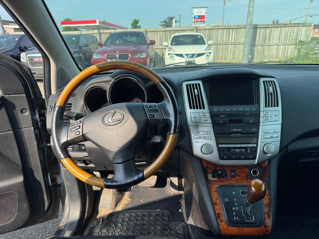 2005 Lexus RX 330 LEATHER, LOADED, ENGINE NEEDS REPAIR, DOES NOT RUN - Photo #13