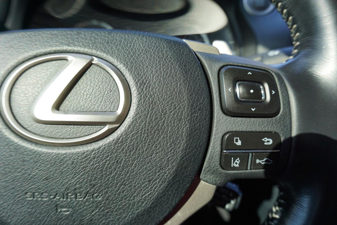 2017 Lexus IS 300 PREMIUM AWD CERTIFIED CAMERA BLUETOOTH LEATHER HEAT/COOL SUNROOF CRUISE ALLOYS - Photo #32