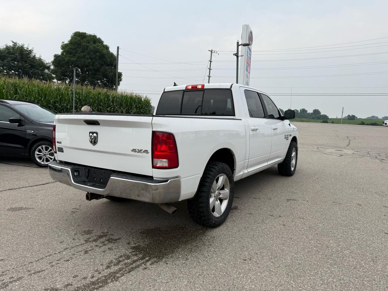 2019 RAM 1500 Classic SLT - Photo #3