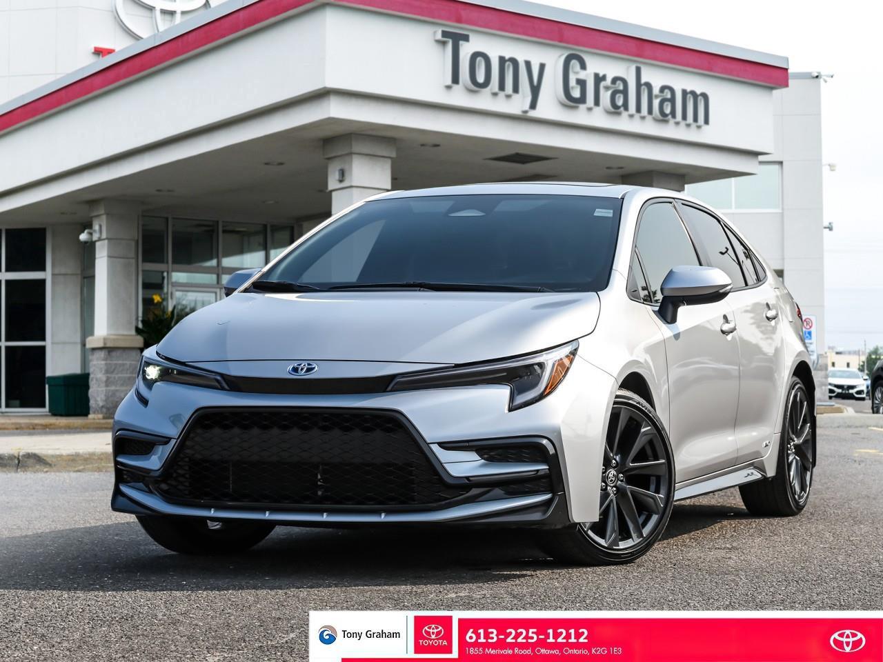 Used 2023 Toyota Corolla Hybrid SE for sale in Ottawa, ON