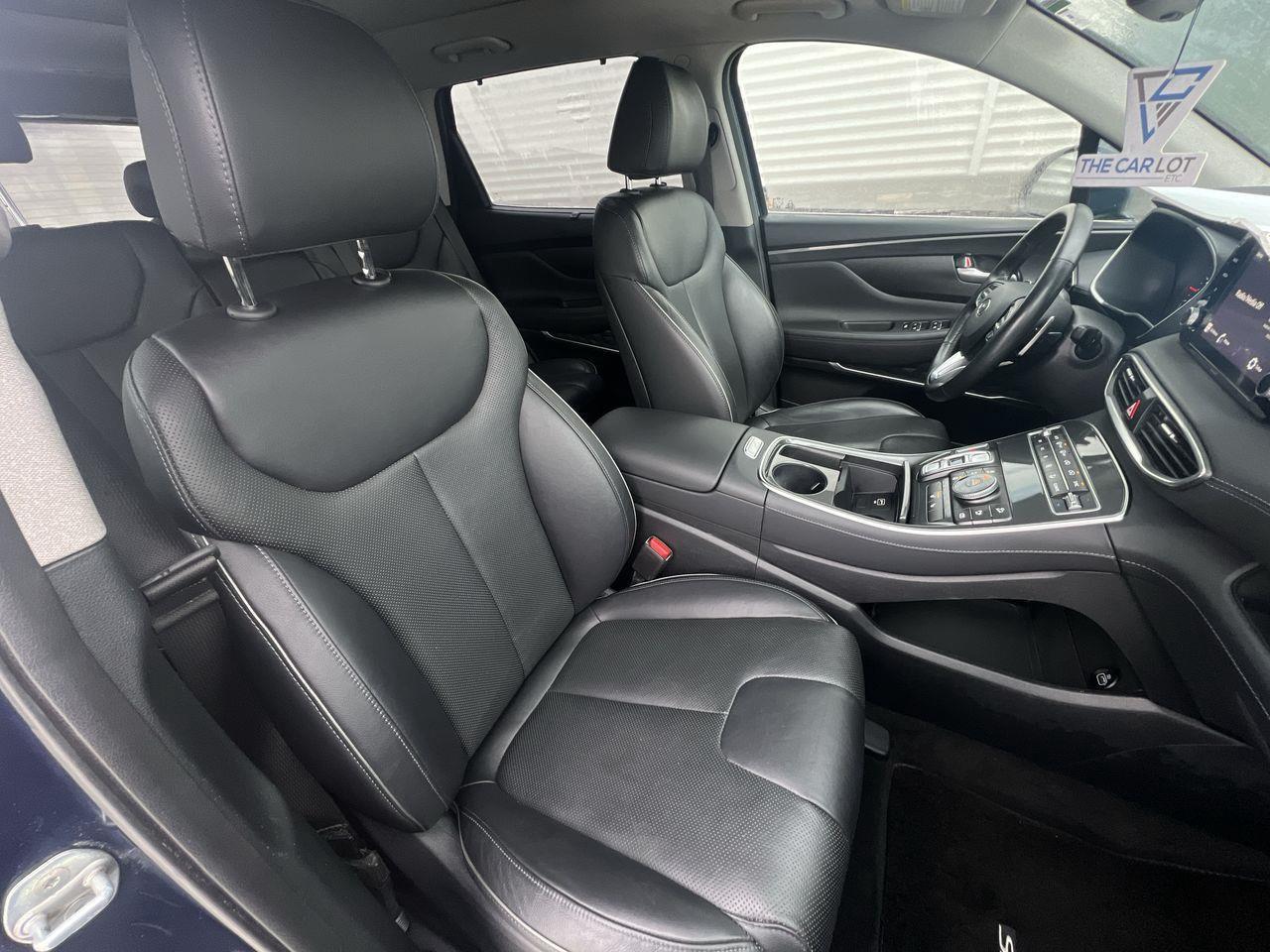 2021 Hyundai Santa Fe Preferred w/Trend Package MOONROOF, HEATED LEATHER SEATS, POWER SEATS, SIRIUS XM, CRUISE CONTROL, BACK UP CAM, REMOTE/PUSH TO Photo