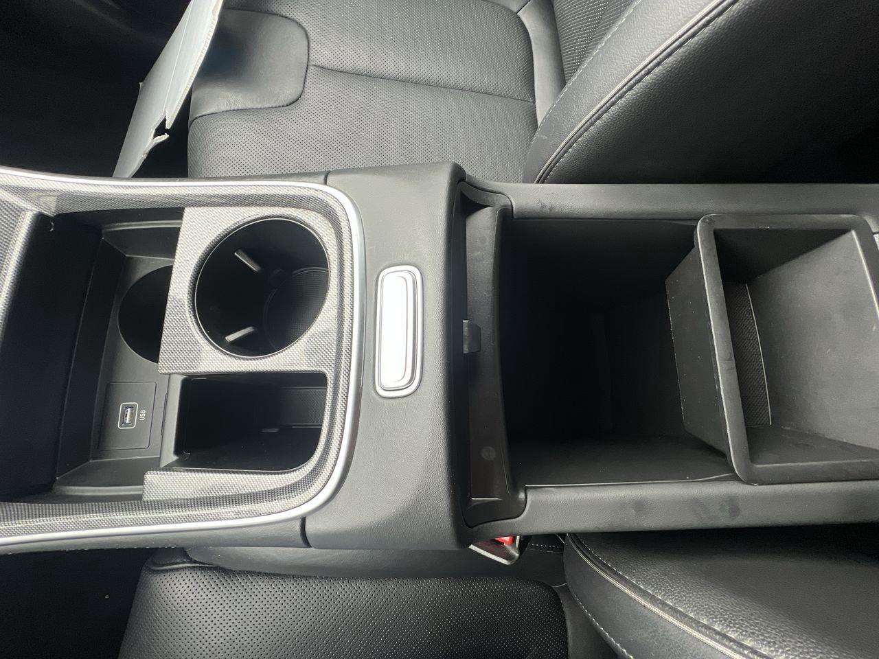 2021 Hyundai Santa Fe Preferred w/Trend Package MOONROOF, HEATED LEATHER SEATS, POWER SEATS, SIRIUS XM, CRUISE CONTROL, BACK UP CAM, REMOTE/PUSH TO Photo