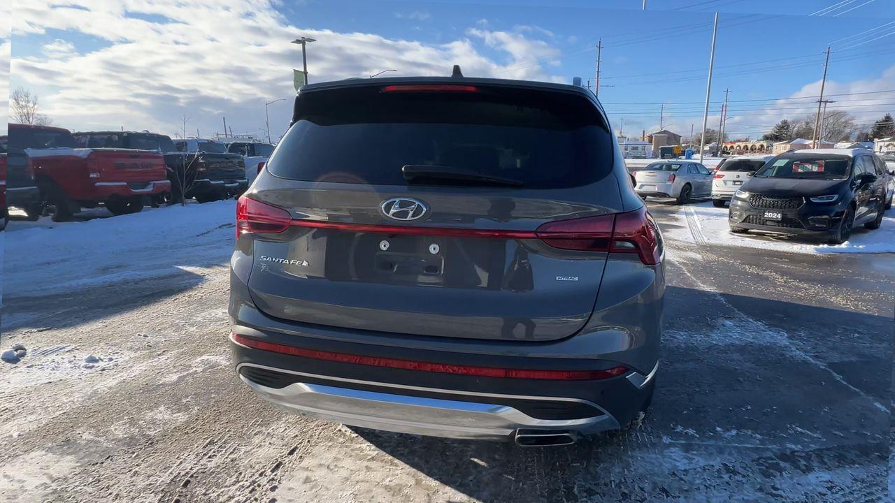 2023 Hyundai Santa Fe Preferred AWD, SIRIUS XM, APPLE CARPLAY/ANDROID AUTO, CRUISE CONTROL, HEATED SEATS, REMOTE START, BACK UP CAME Photo