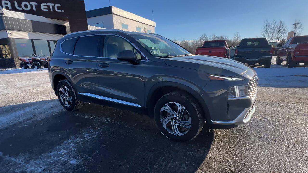 2023 Hyundai Santa Fe Preferred AWD, SIRIUS XM, APPLE CARPLAY/ANDROID AUTO, CRUISE CONTROL, HEATED SEATS, REMOTE START, BACK UP CAME Photo