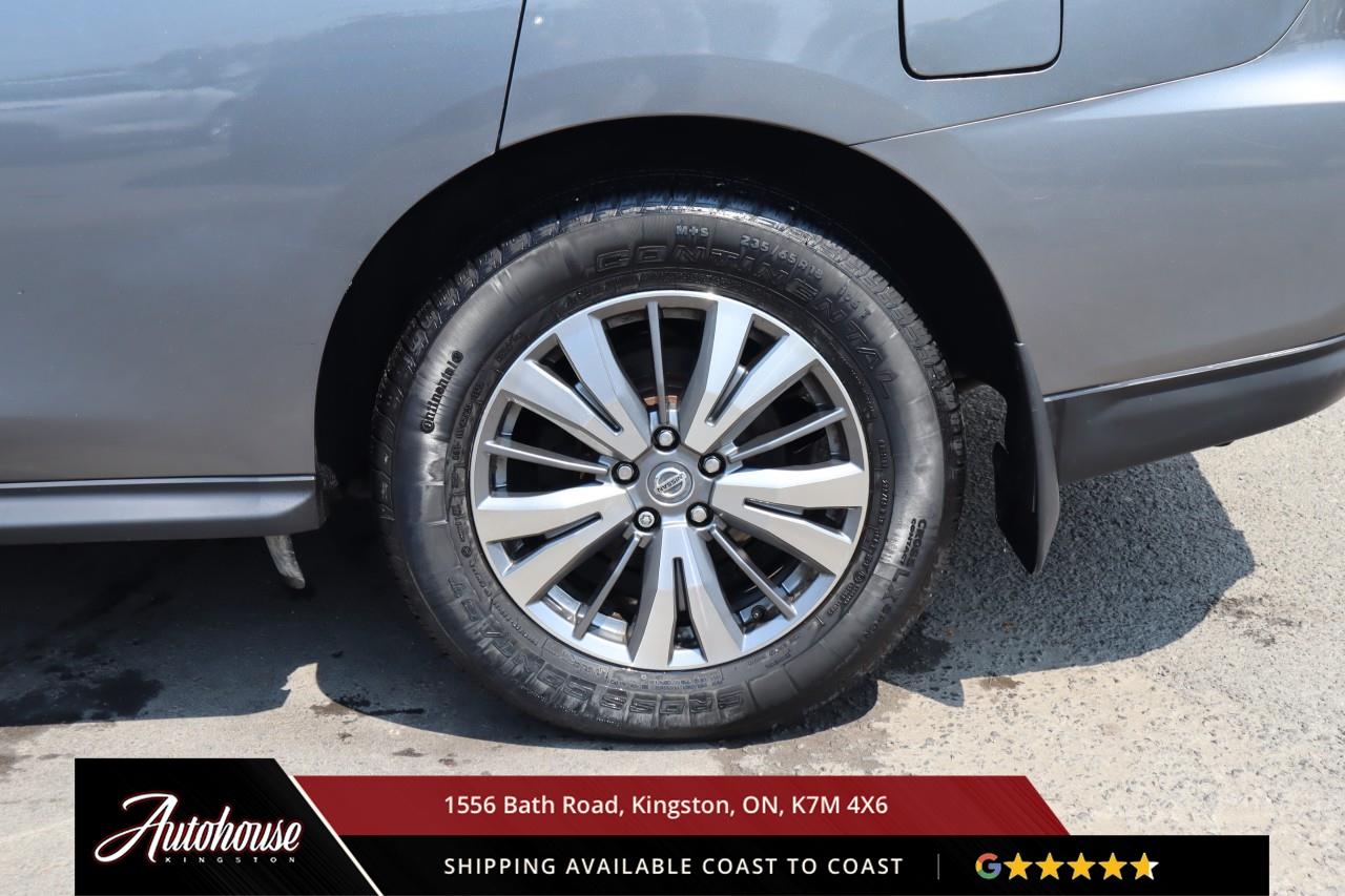 2020 Nissan Pathfinder 3RD ROW SEATING - BACKUP CAM Photo