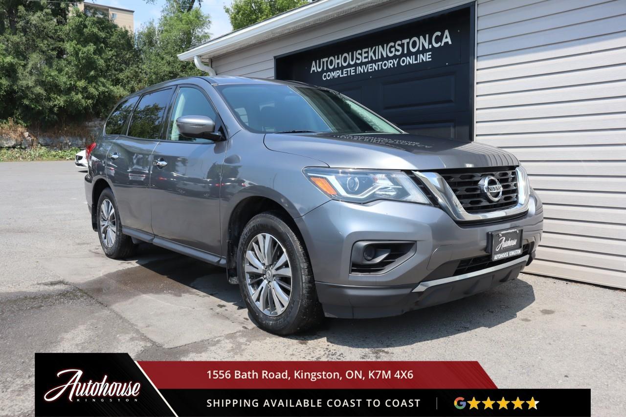 2020 Nissan Pathfinder 3RD ROW SEATING - BACKUP CAM Photo