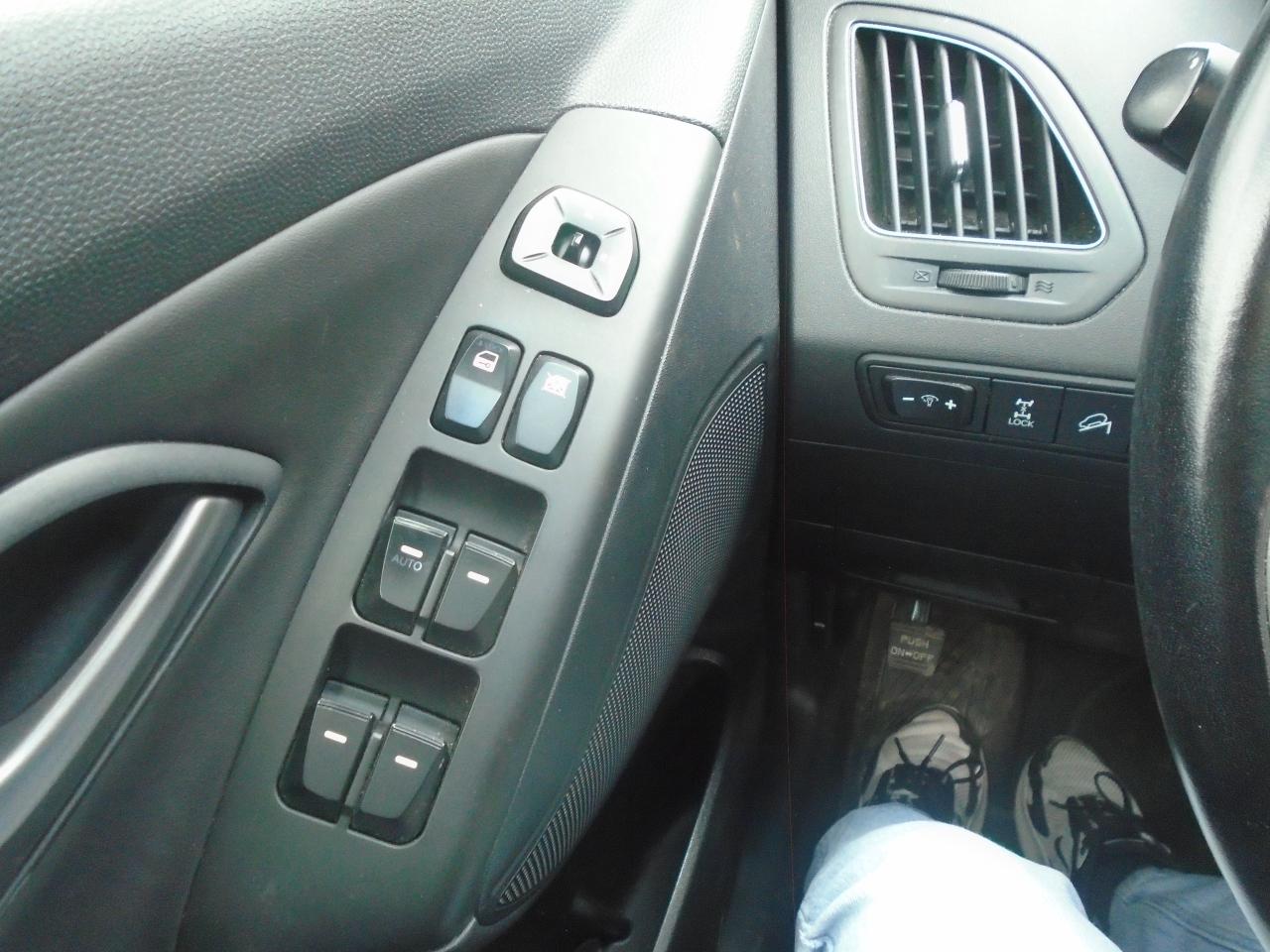 2014 Hyundai Tucson AWD 4DR AUTO LIMITED - Photo #9