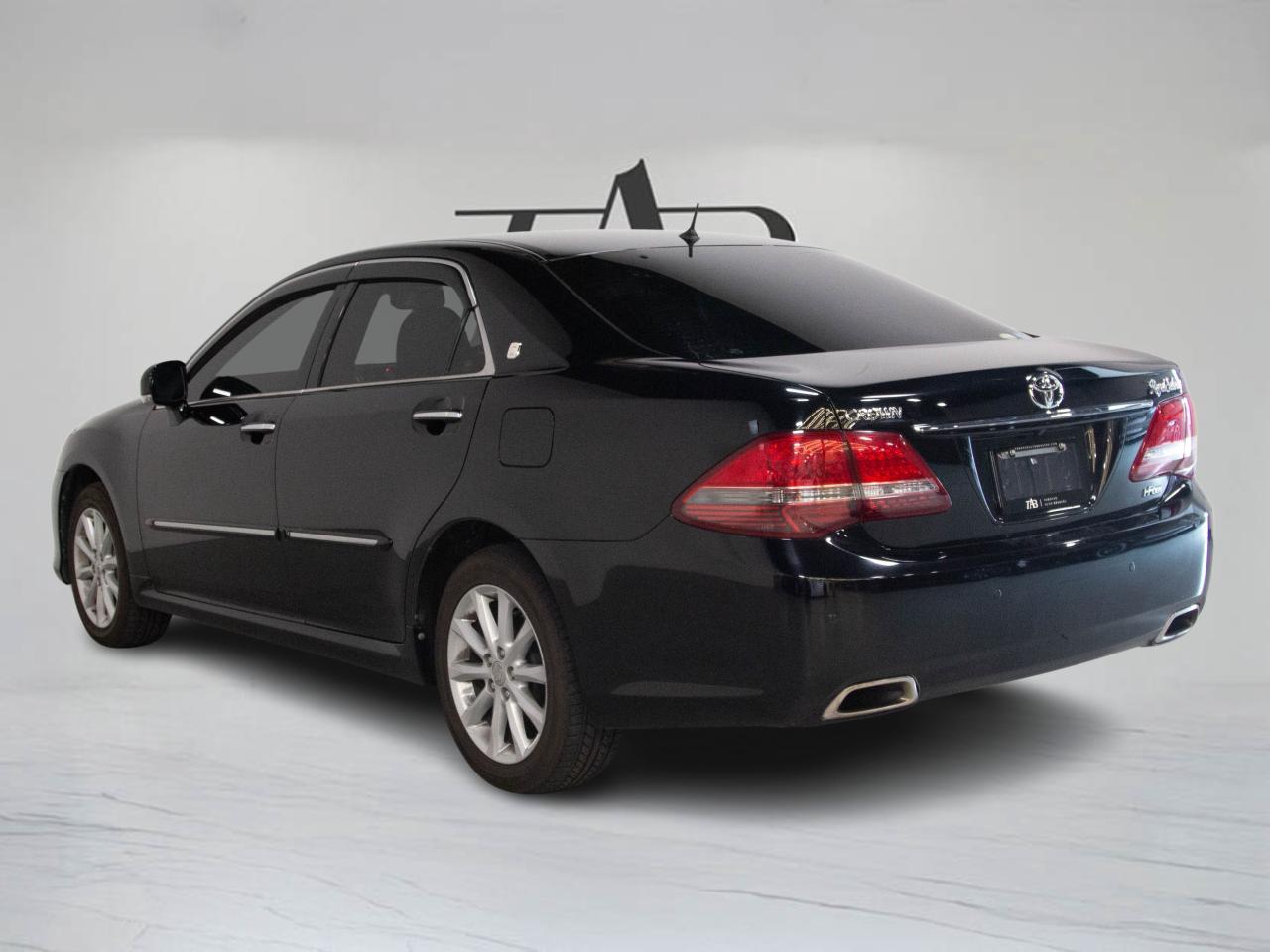 2010 Toyota Crown RIGHT HAND DRIVE | REAR CAM | BLID SPOT CAM Photo4