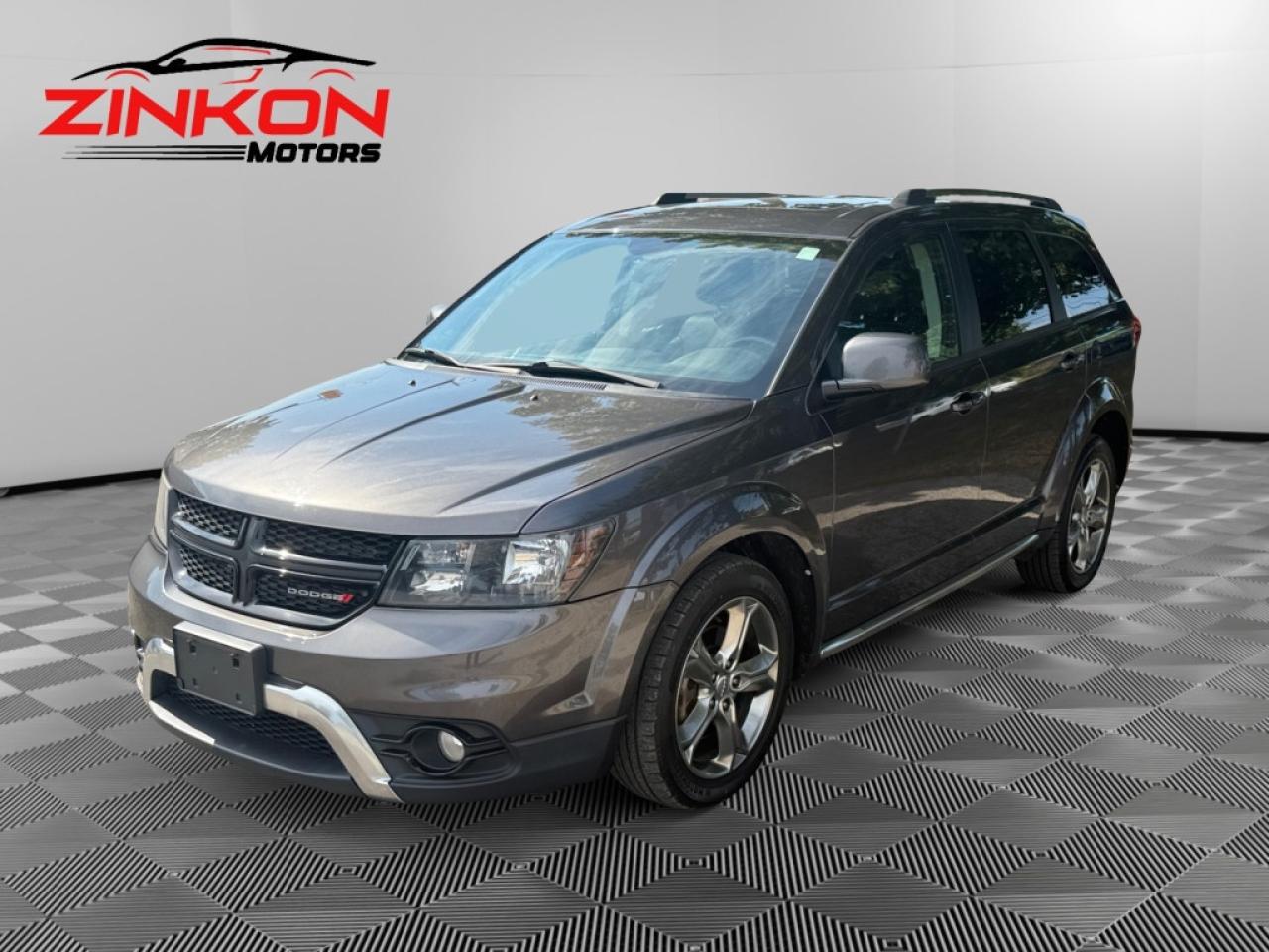 Used 2017 Dodge Journey CROSSROAD | V6 | CLEAN CARFAX | AWD | LEATHER | 7 PASS | HEATED SEATS & STEERING for sale in Pickering, ON