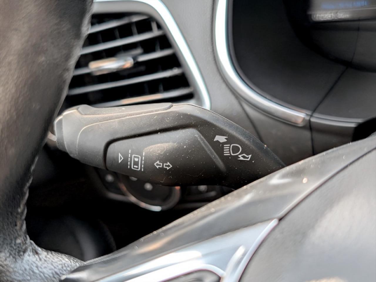 2021 Ford Edge Titanium  **CANADIAN TOURING PACKAGE** Photo