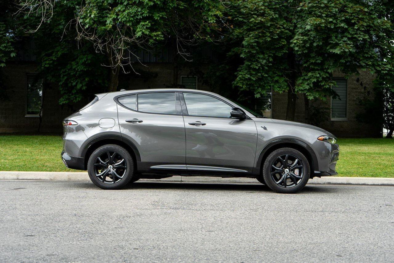 2024 Dodge Hornet R/T PLUS Photo3