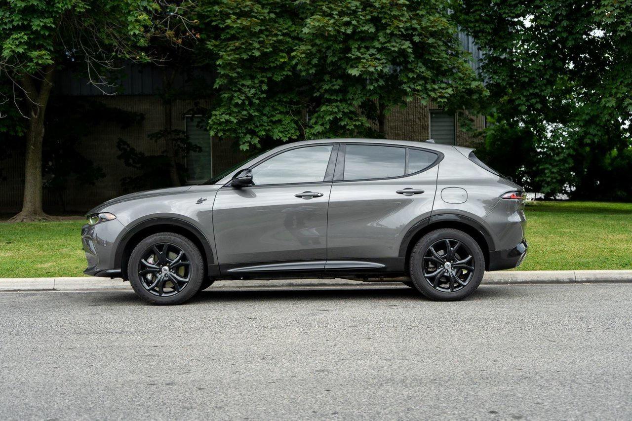 2024 Dodge Hornet R/T PLUS Photo4