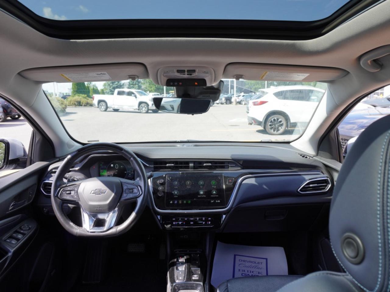 2022 Chevrolet Bolt EUV Premier  -  Fast Charging Photo