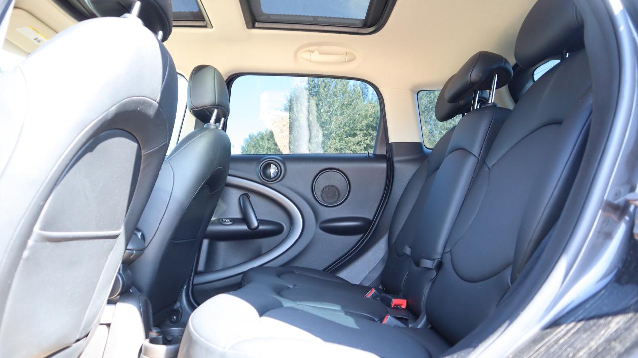 2015 MINI Cooper Countryman S Photo5