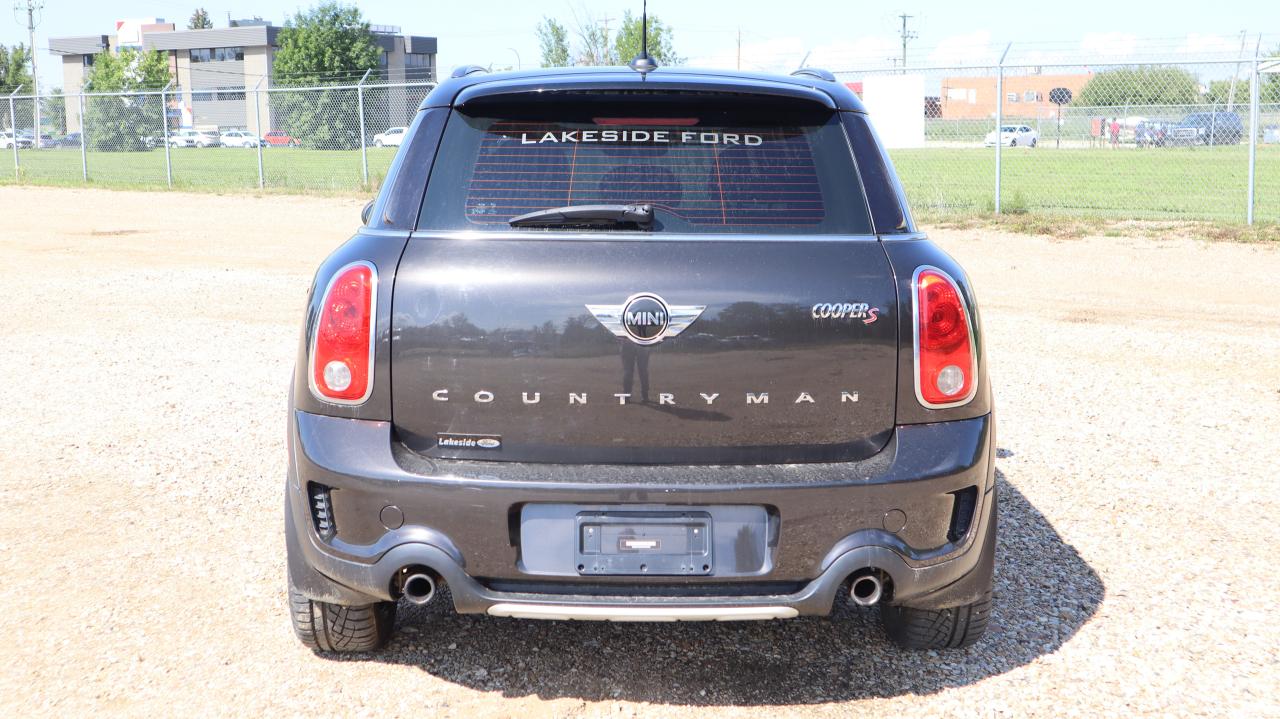2015 MINI Cooper Countryman S Photo5