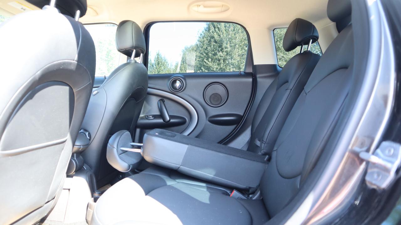 2015 MINI Cooper Countryman S Photo5