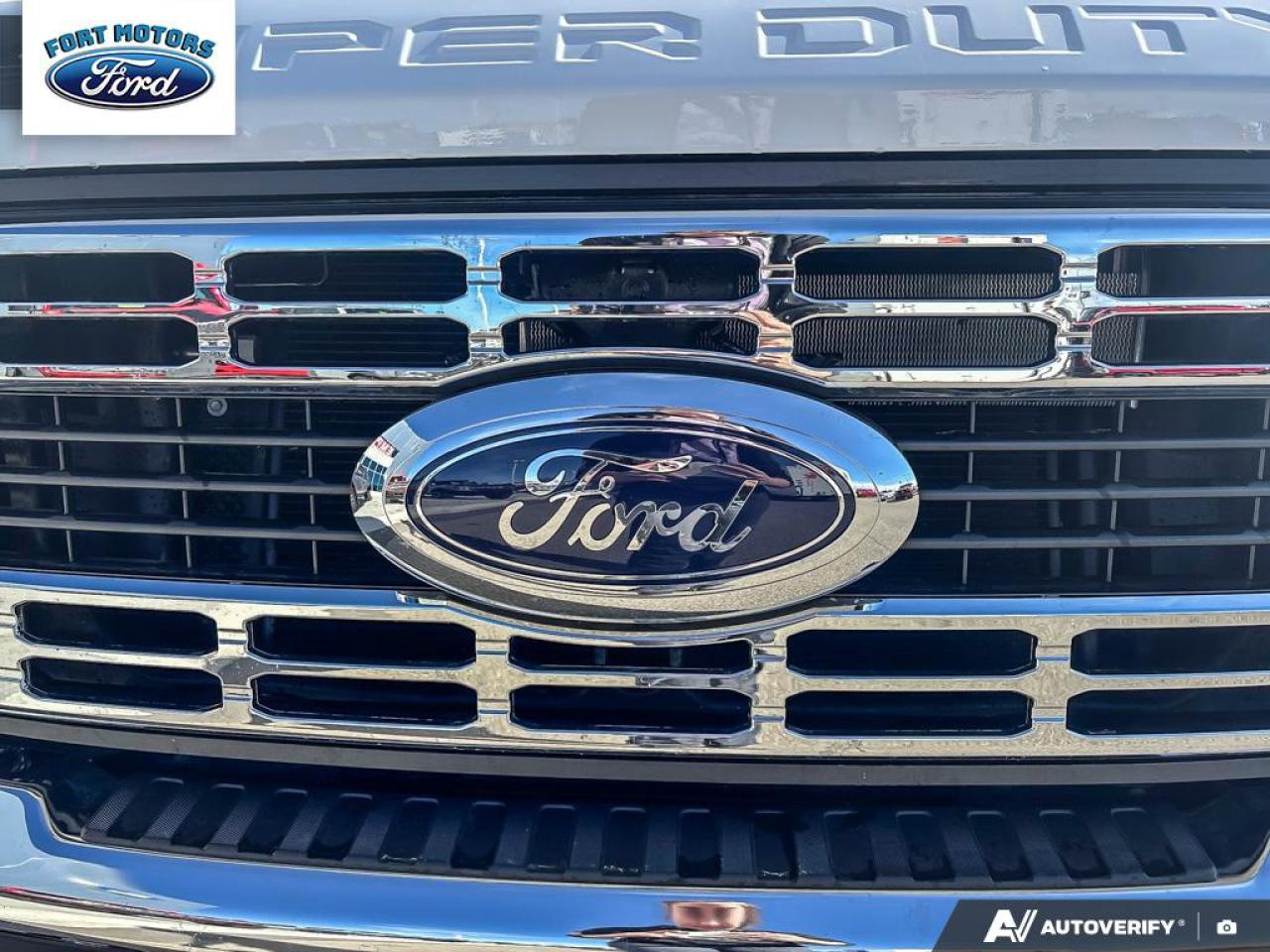 2025 Ford SUPER DUTY F-350 SRW Super Duty SRW XLT Photo5