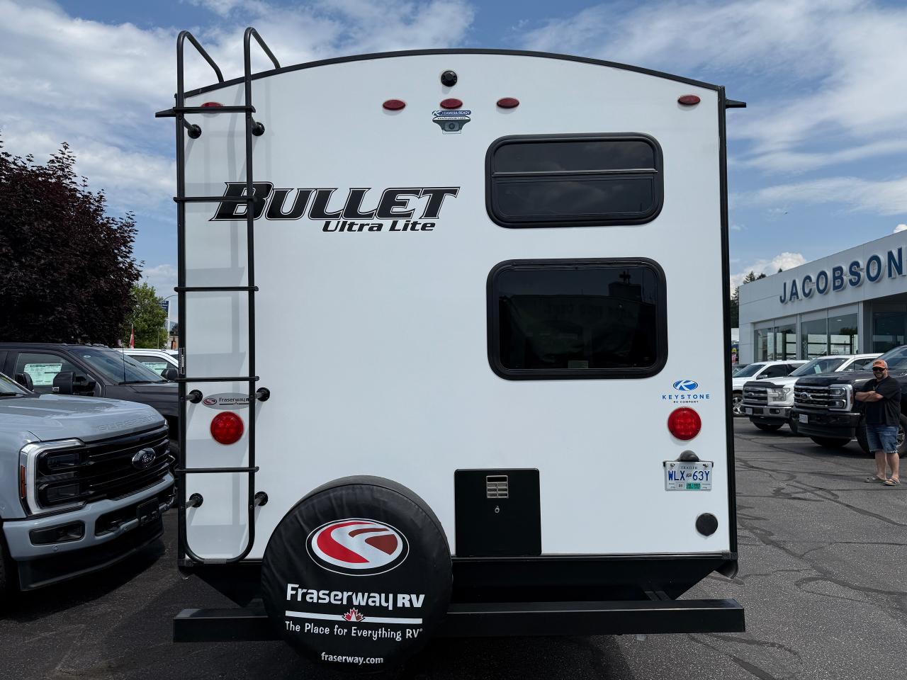 2021 Keystone BULLET 33BHS Photo2