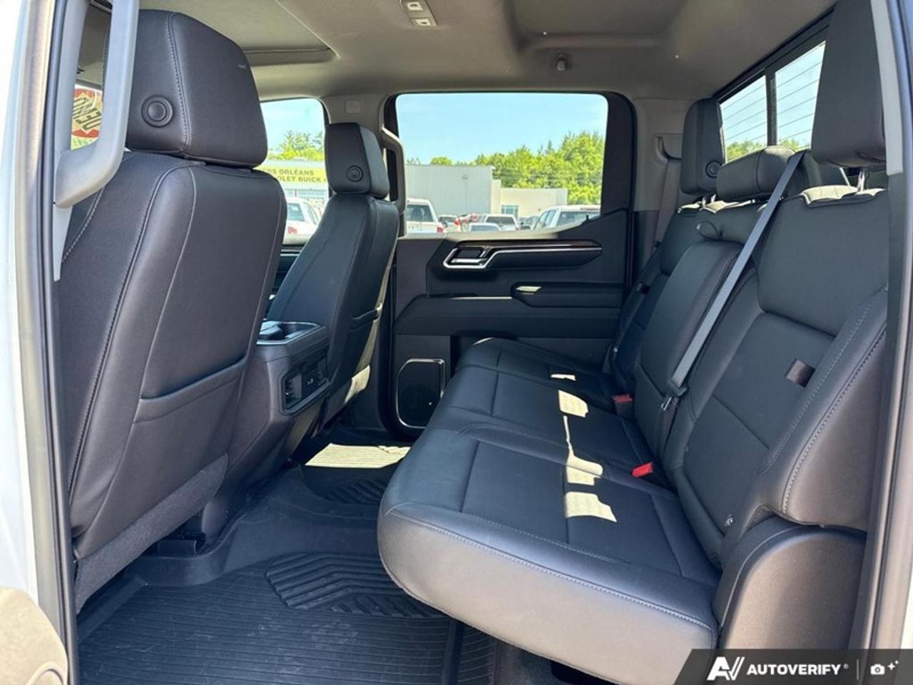 2025 Chevrolet Silverado 1500 LT Trail Boss Photo