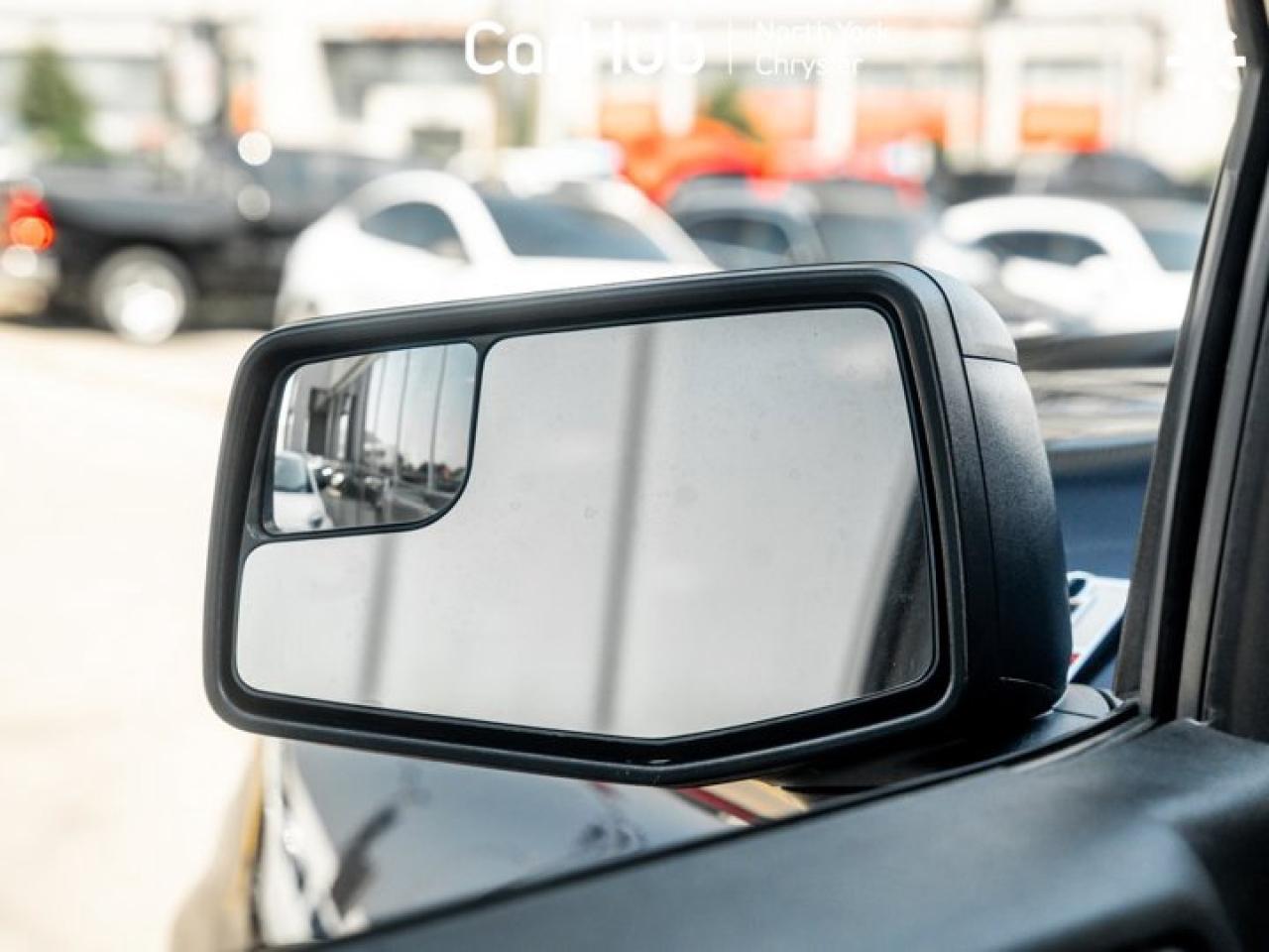 2023 Chevrolet Silverado 1500 Custom Trail Boss 157'' V8 Tonneau Cover Side Steps Power Seats Photo