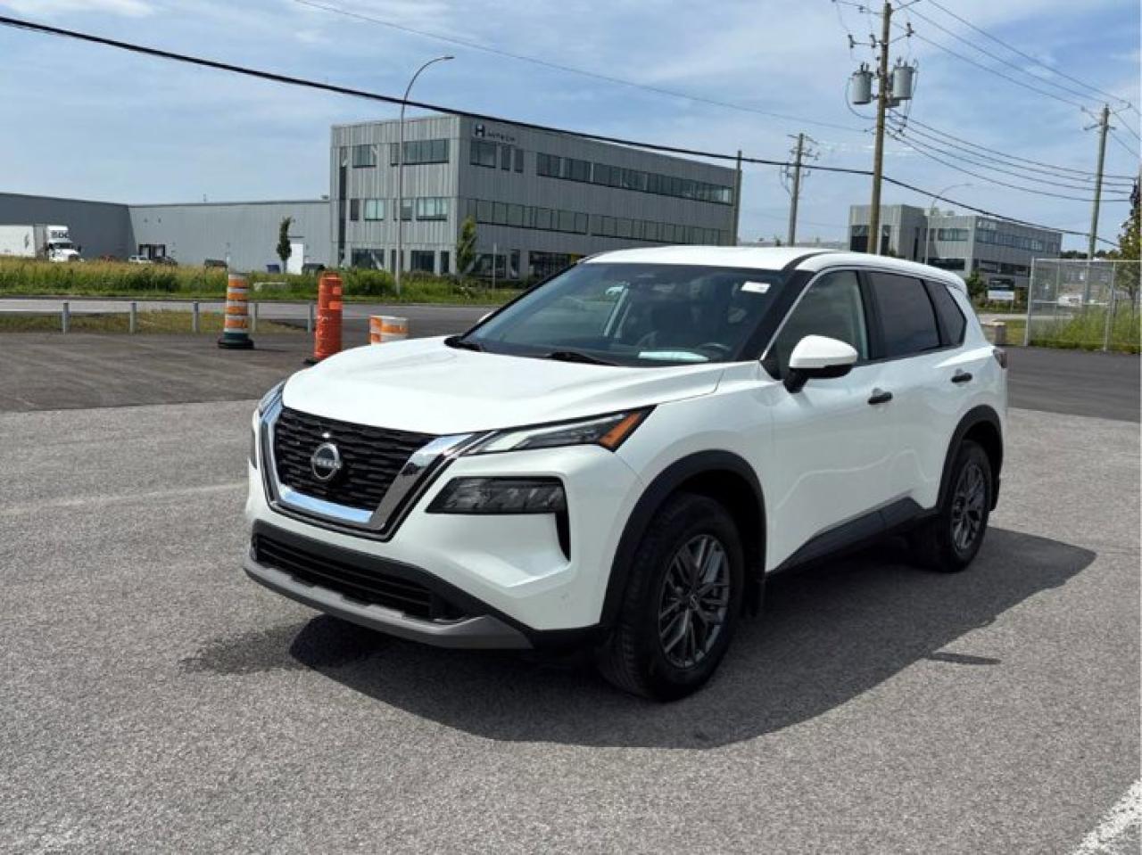 Used 2022 Nissan Rogue S | Heated Wheel + Seats | CarPlay + Android | BSM | Rear Camera | and More ! for sale in Guelph, ON