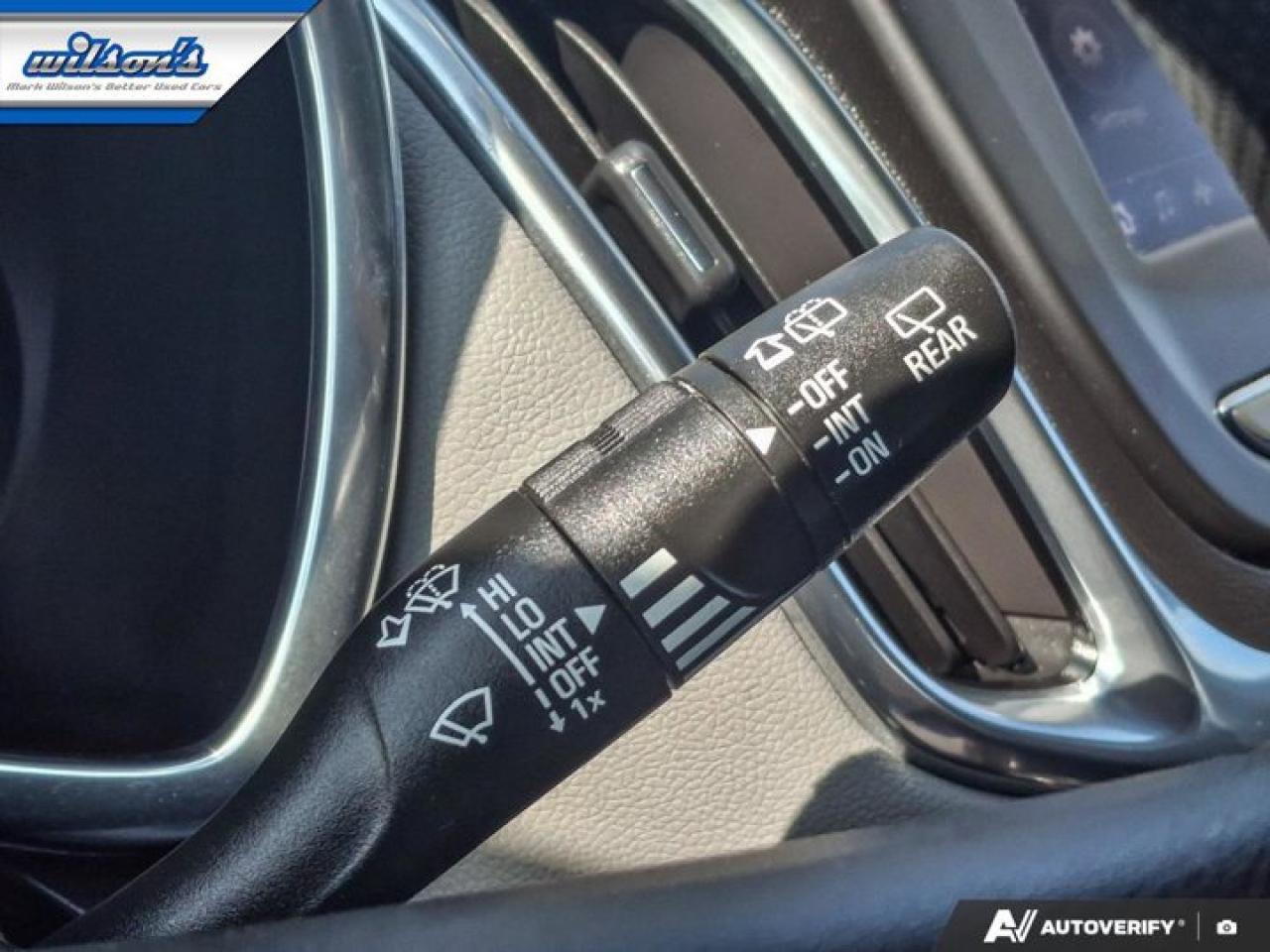 2020 Chevrolet Equinox LS AWD | Heated Seats | CarPlay + Android | Rear Camera | and More ! Photo