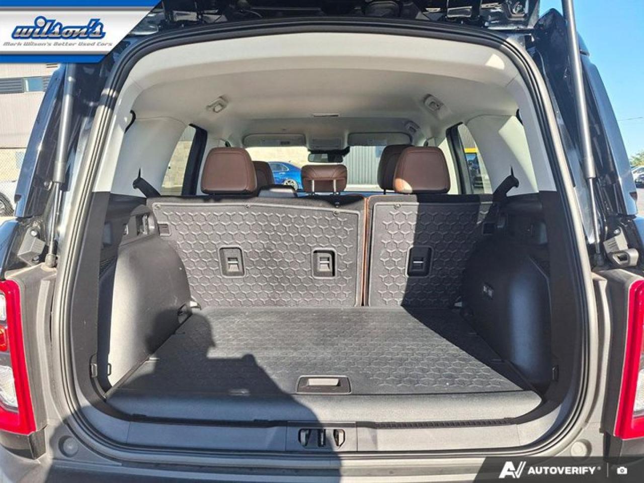 2024 Ford Bronco Sport Outer Banks 4WD | Wireless Charging | Tech Pkg | Co-Pilot 360+ Pkg | B&O Audio | and More ! Photo