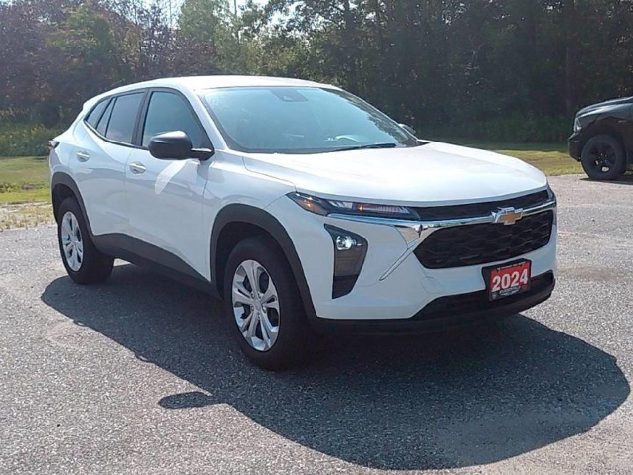Used 2024 Chevrolet Trax LS | CarPlay + Android | Rear Camera | Bluetooth | and More ! for sale in Guelph, ON