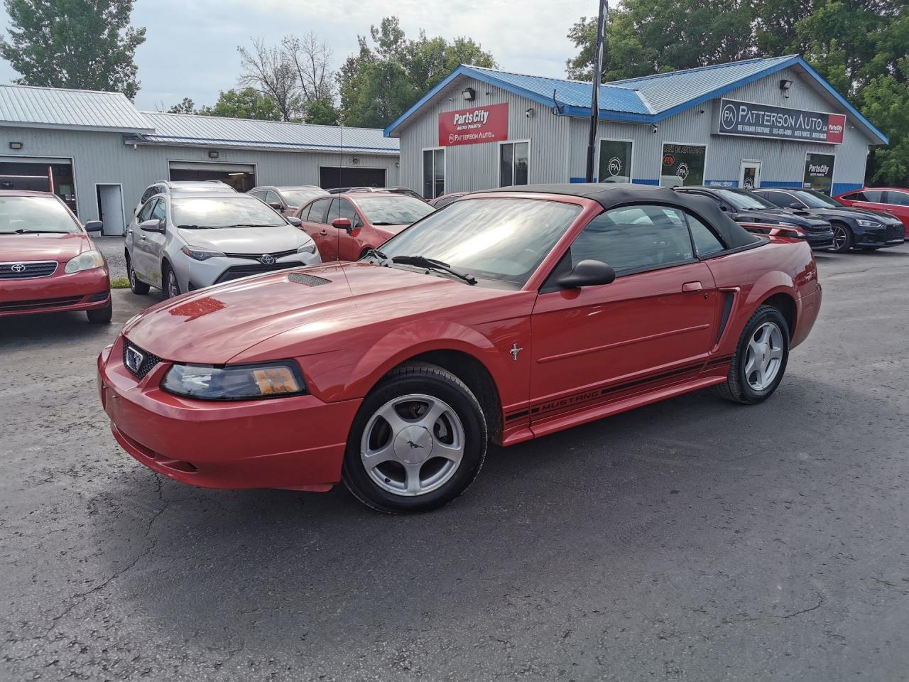 Used 2001 Ford Mustang Deluxe for sale in Madoc, ON