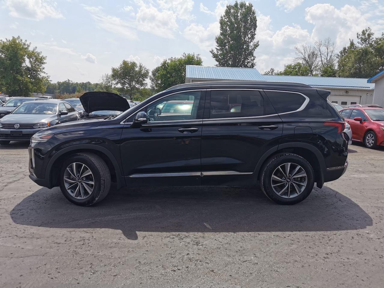 2019 Hyundai Santa Fe Luxury 2.0T - Photo #2