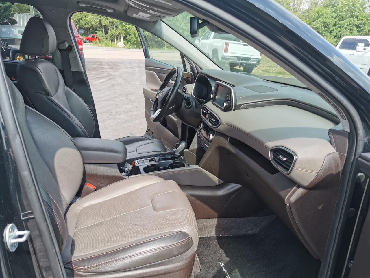 2019 Hyundai Santa Fe Luxury 2.0T - Photo #22
