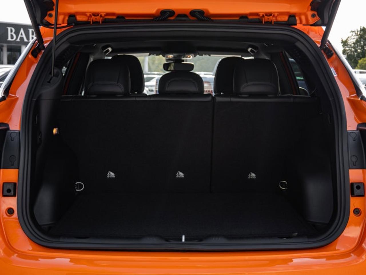 2026 Jeep Compass NORTH Photo
