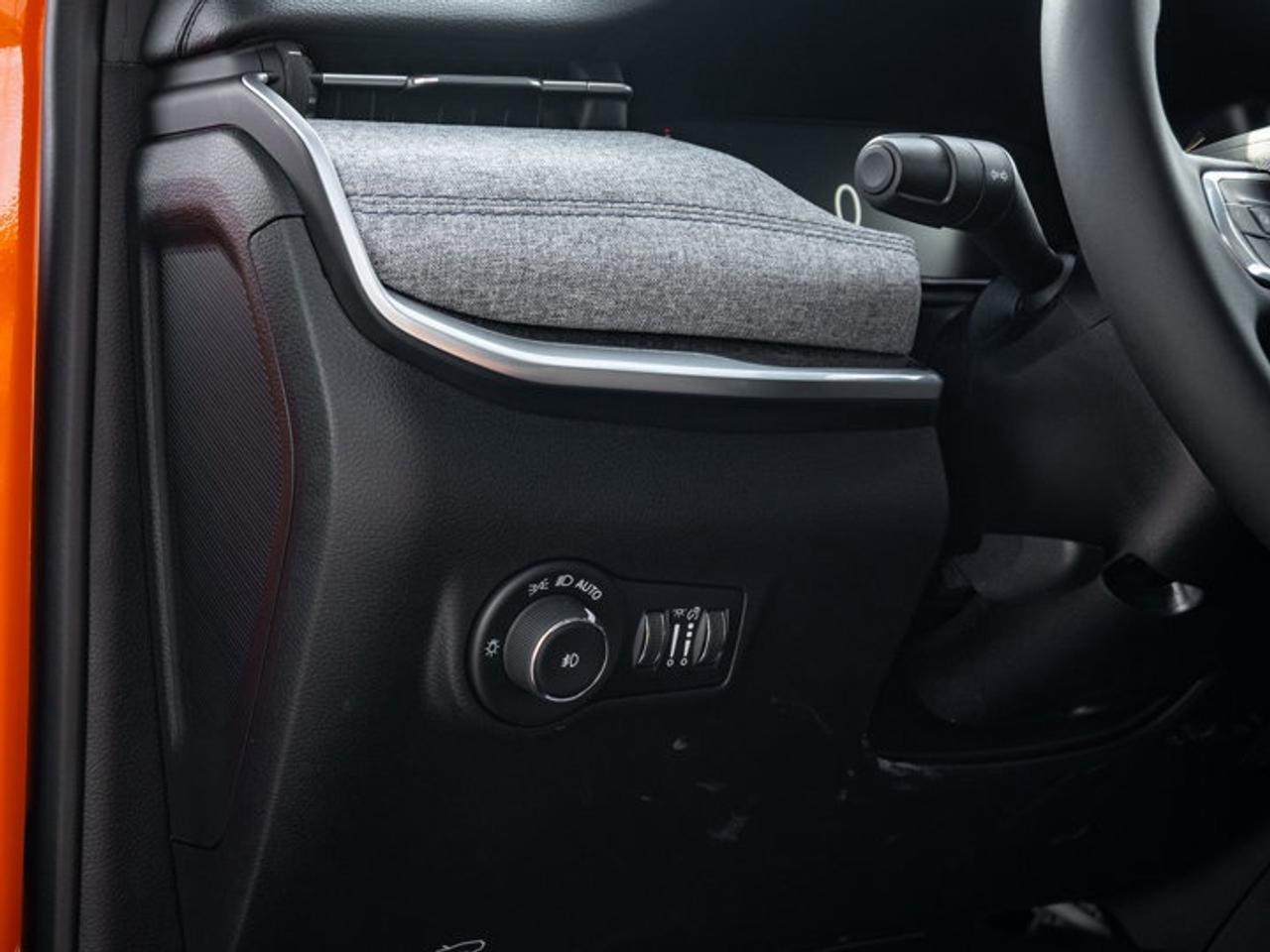 2026 Jeep Compass NORTH Photo