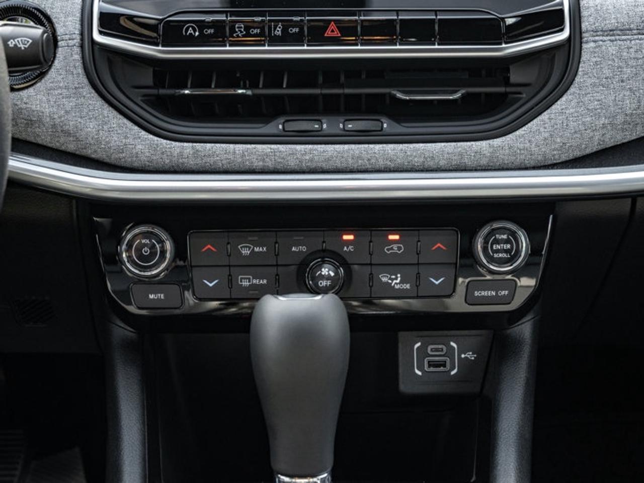 2026 Jeep Compass NORTH Photo