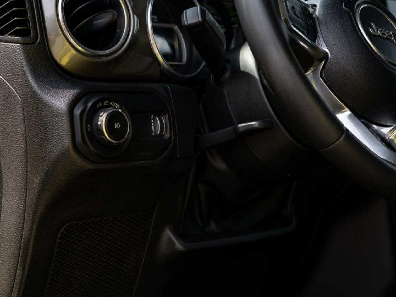 2023 Jeep Wrangler Sahara Photo