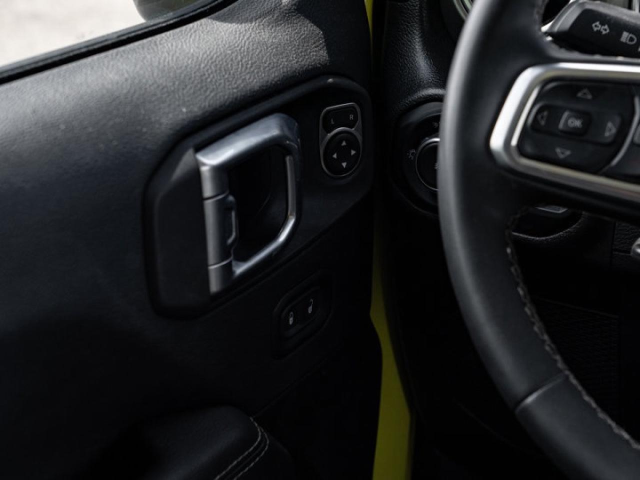 2023 Jeep Wrangler Sahara Photo