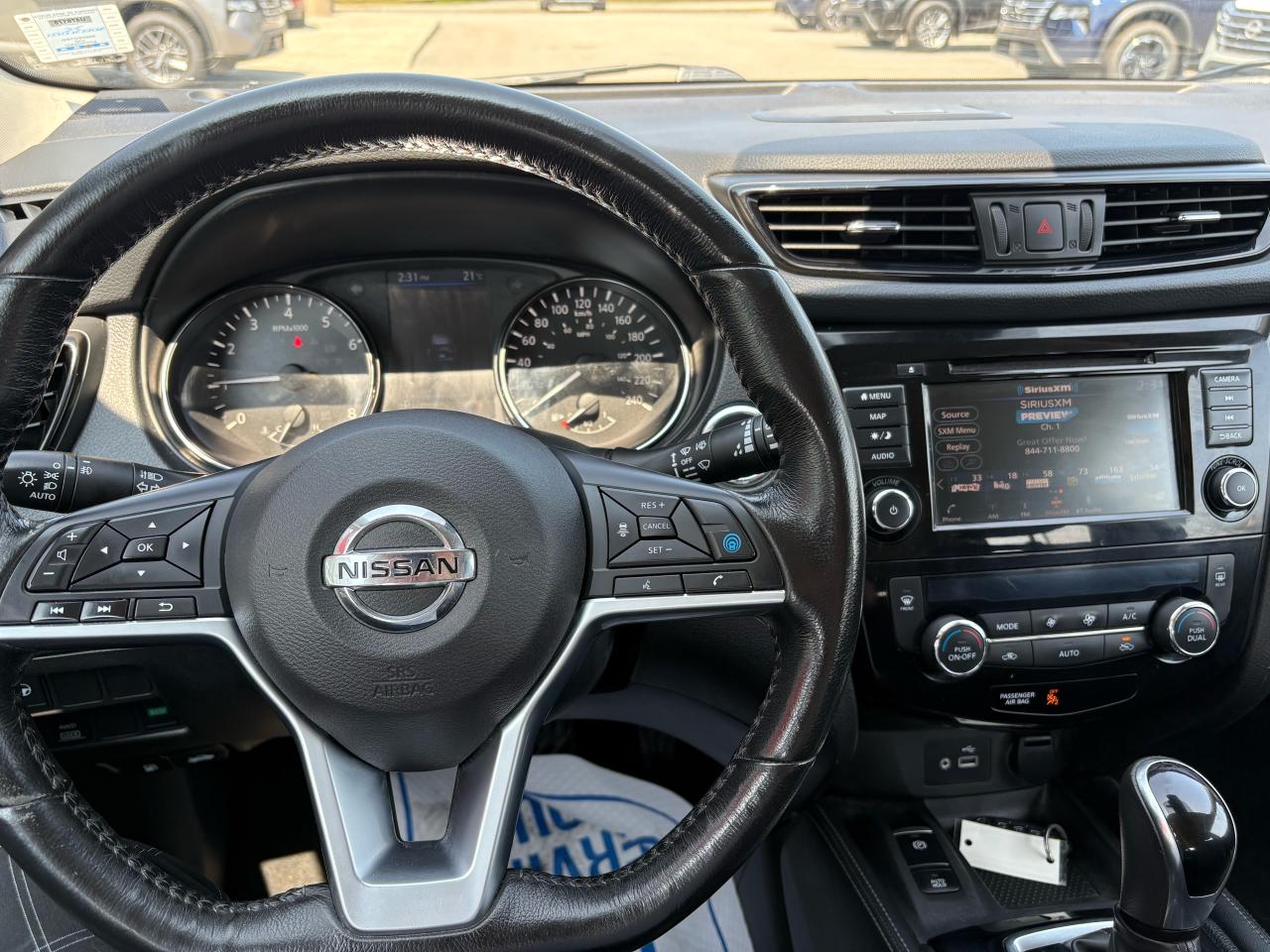2019 Nissan Qashqai SL PLATINUM PLATINUM PACK Photo30