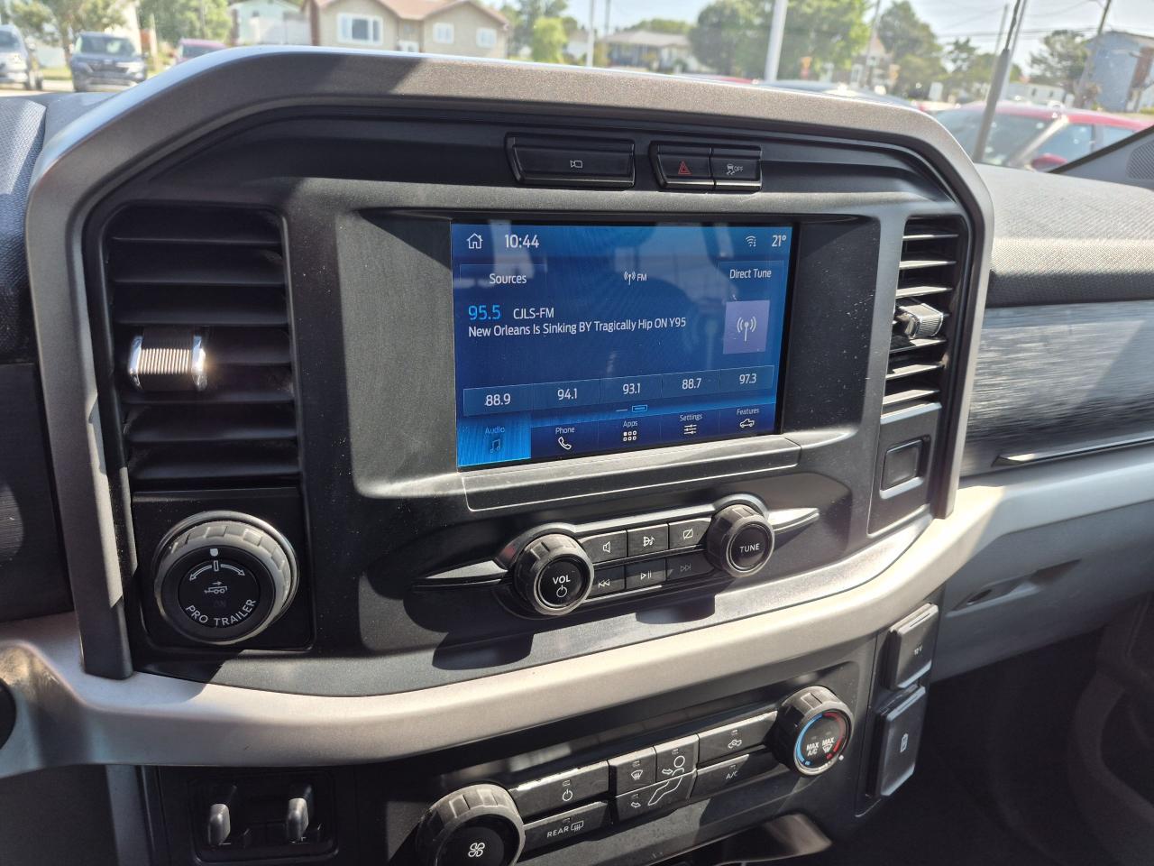 2022 Ford F-150 SUPERCREW XLT CREW CAB Photo25