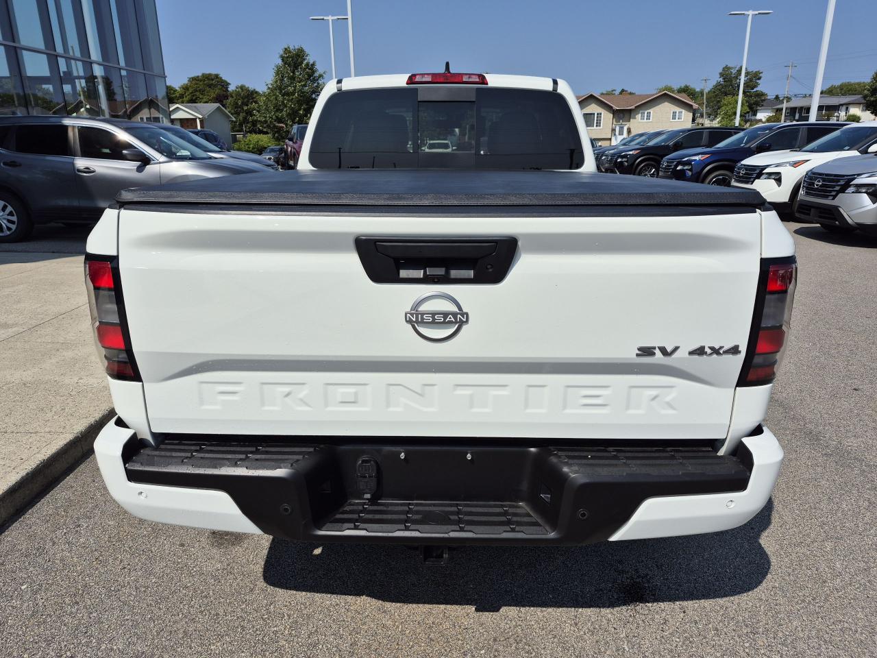 2024 Nissan Frontier SV Photo4