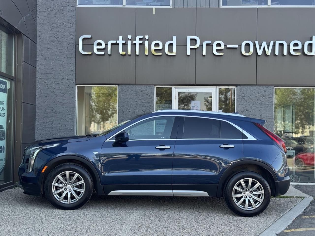 Used 2019 Cadillac XT4 PREMIUM LUXURY w/ TURBO / AWD / PANORAMIC ROOF for sale in Calgary, AB