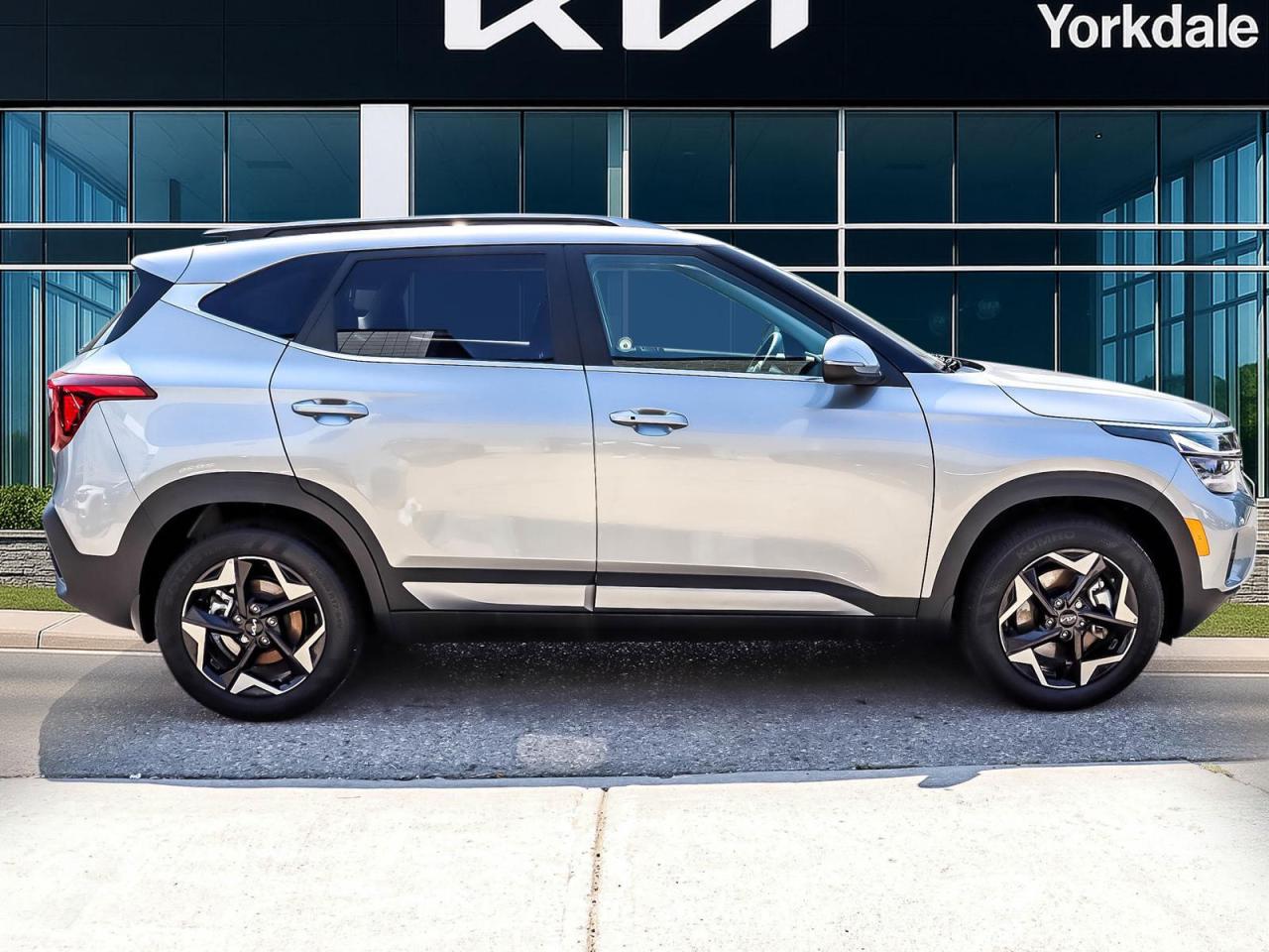 2024 Kia Seltos EX PREMIUM Photo2