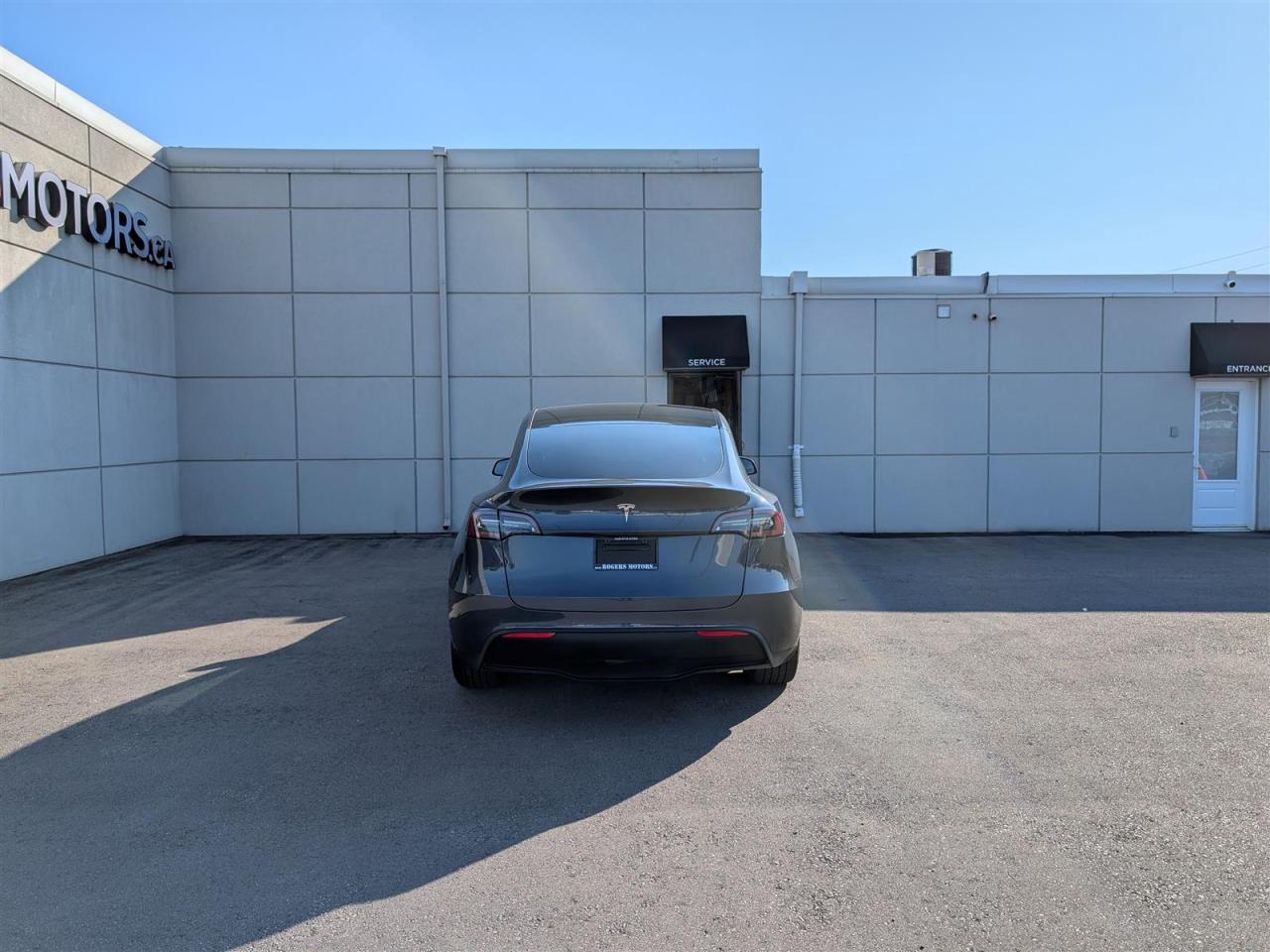 2020 Tesla Model Y LONG RANGE AWD - DUAL MOTOR