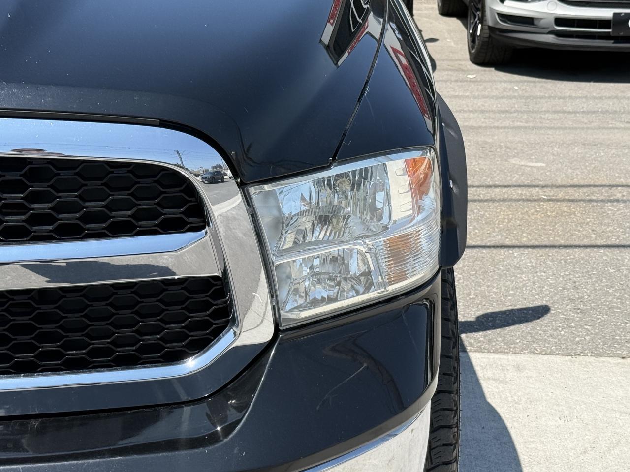2019 RAM 1500 Classic TRADESMAN | NO ACCIDENTS | - Photo #5