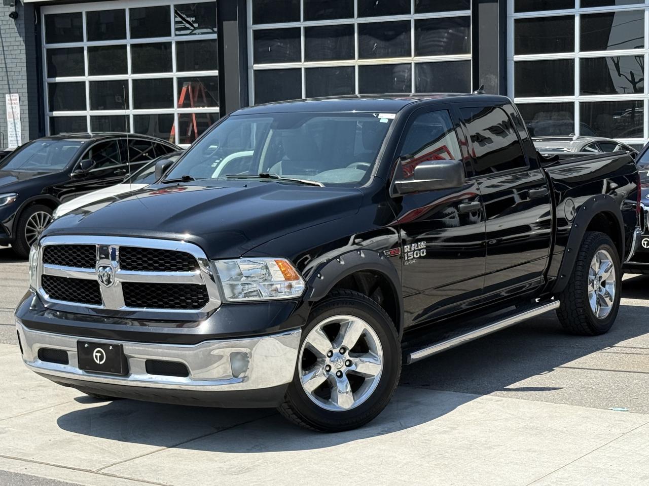 2019 RAM 1500 Classic TRADESMAN | NO ACCIDENTS | - Photo #3