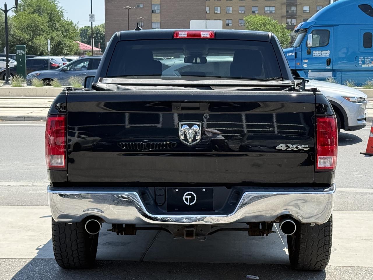 2019 RAM 1500 Classic TRADESMAN | NO ACCIDENTS | - Photo #9