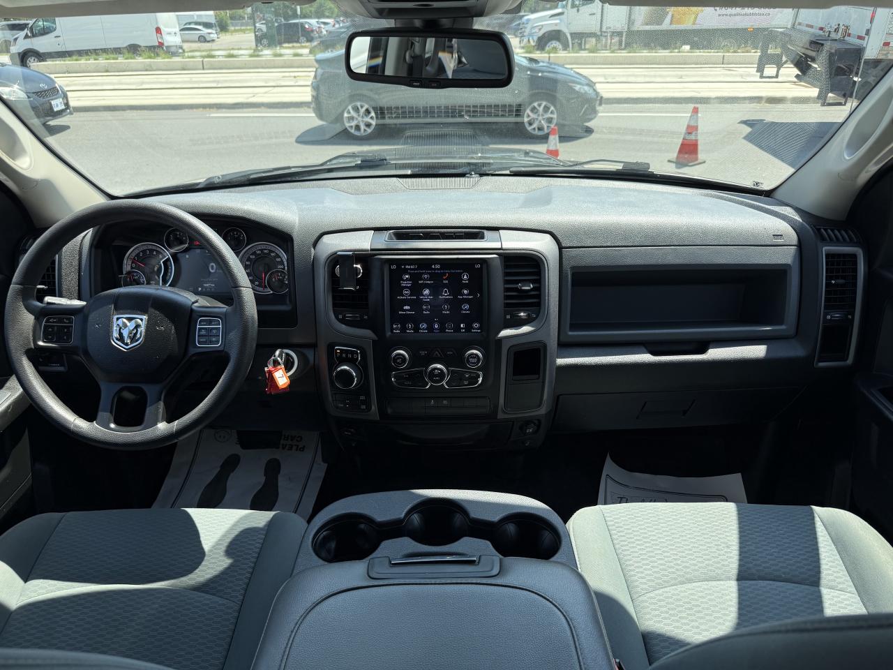 2019 RAM 1500 Classic TRADESMAN | NO ACCIDENTS | - Photo #13