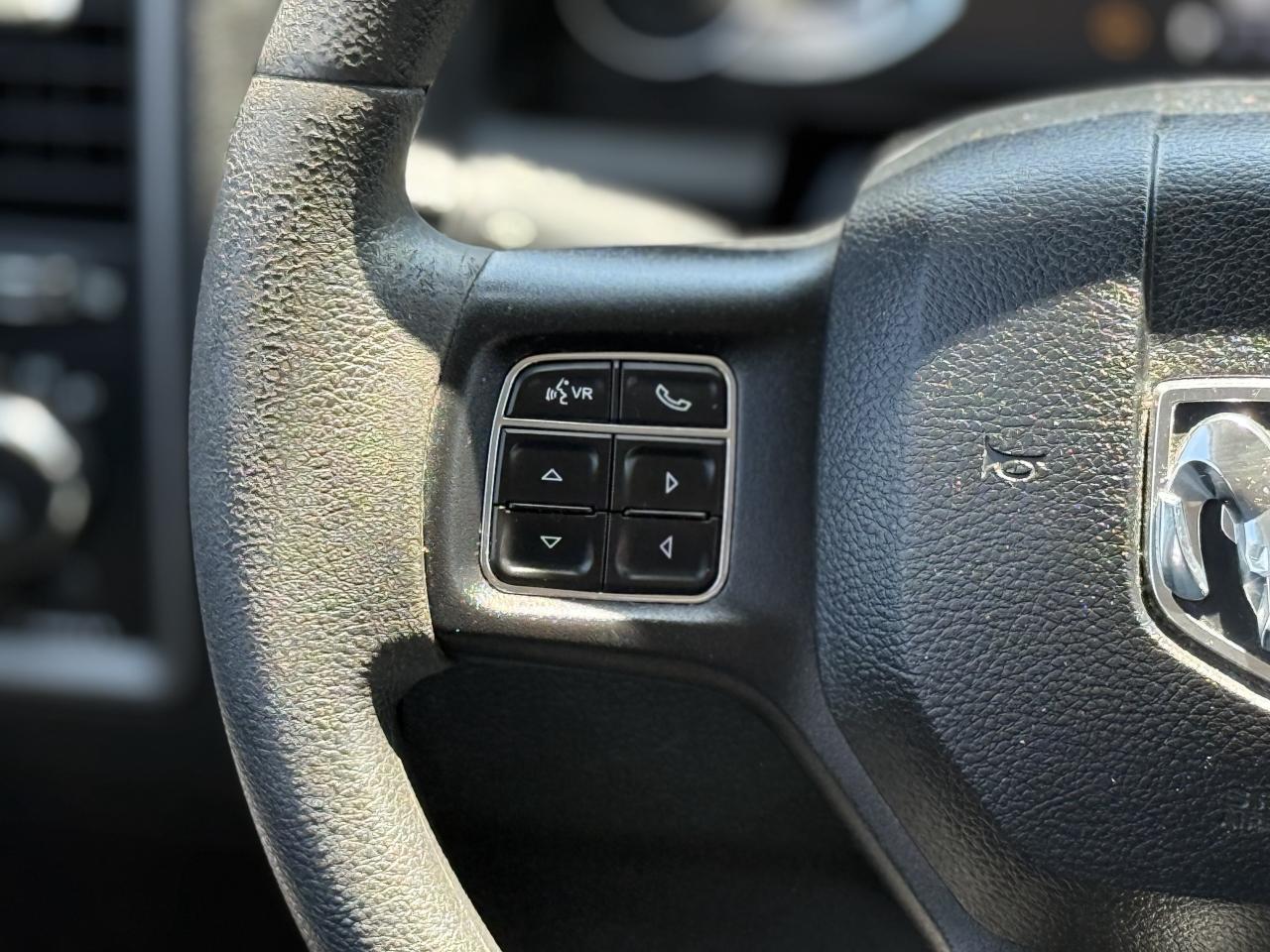 2019 RAM 1500 Classic TRADESMAN | NO ACCIDENTS | - Photo #18
