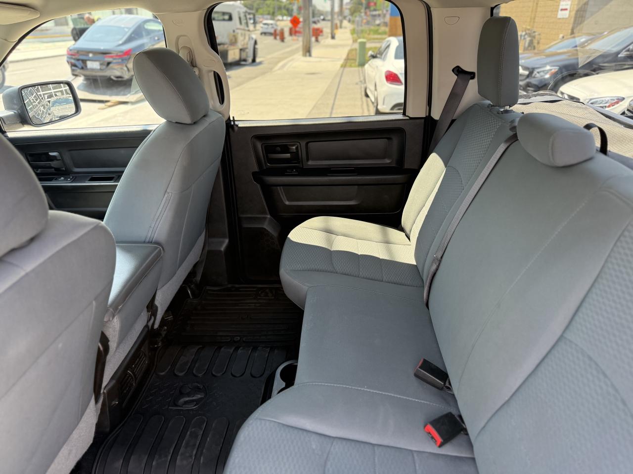 2019 RAM 1500 Classic TRADESMAN | NO ACCIDENTS | - Photo #33