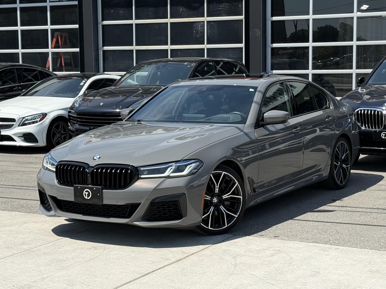 2021 BMW 5 Series 540i //M SPORT | PANO | LOADED - Photo #4