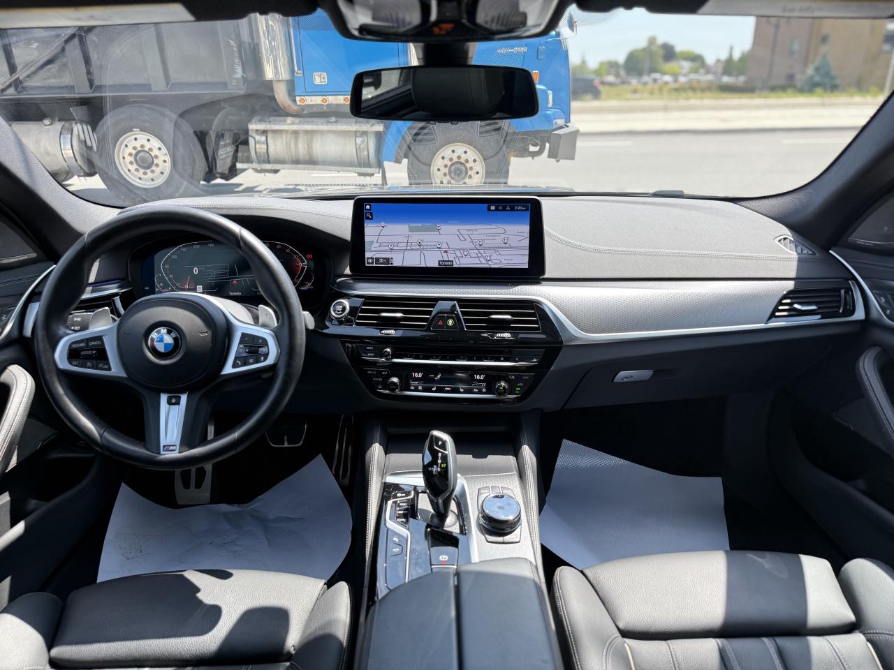 2021 BMW 5 Series 540i //M SPORT | PANO | LOADED - Photo #10